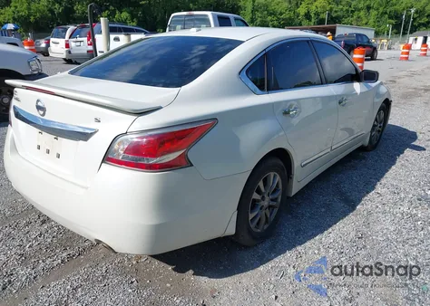 2015 Nissan Altima 2.5 S from USA, damaged, VIN 1N4AL3AP6FC216795